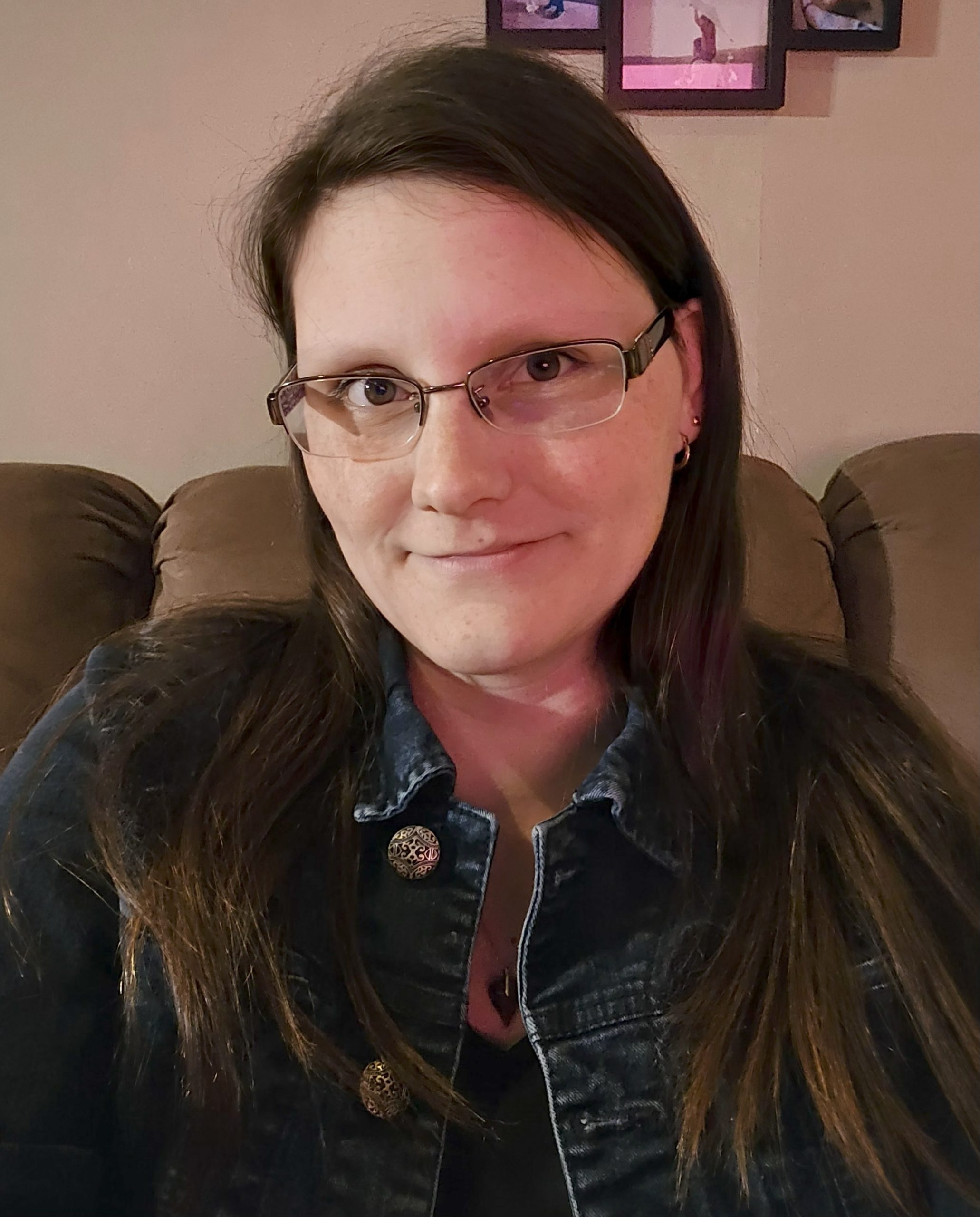 Kayla Melissa Rideout, Assistante juridique